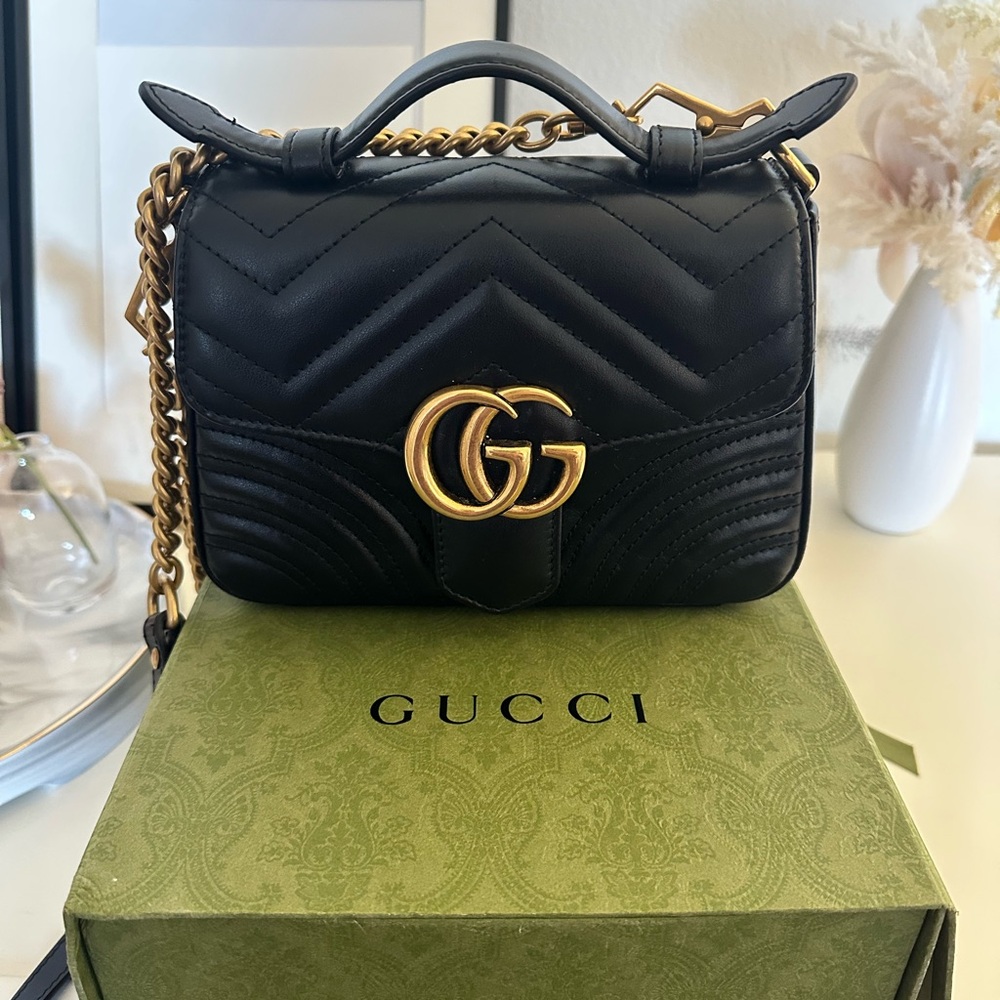 Gucci marmont mini top handle bag